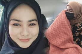 Pembengkakan kelenjar limfa yang tidak sakit, atau bengkak pada hati dan limpa. Saya Rasa Teruk Terima Duit Derma Gadis Hidap Kanser Limfoma Rayu Bantuan Beli Naskhah Cinta Viral Mstar