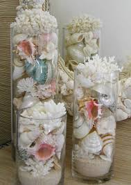 Whether you want inspiration for planning seashell bathroom decorating or are building designer seashell bathroom decorating from scratch, houzz has 56 pictures from the best designers, decorators, and architects in the country, including marcus gleysteen architects and venegas and company. Strand Dekor Muscheln Korallen Und Seesterne In Glaszylinder 8 12 Und 16 Dekor Glaszylinde Diy Beach Decor Seashell Bathroom Decor Sea Shell Decor