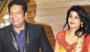 Prakashraj posted a photo on twitter of the couple exchanging rings. Egjogmwyi9jxmm