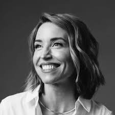 Ingrid Blake's Instagram, Twitter & Facebook