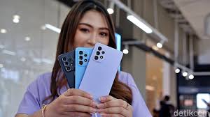 Warna biru yg paling cocok apa ya lawan nya. Tiga Warna Samsung Galaxy A52 Yang Bikin Tergoda