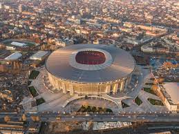 Over the course of three years, approximately 15,000 people worked on the puskás arena. A Concrete Building With A Metal Envelope Puskas Arena Stadium By Kozti The Strength Of Architecture From 1998