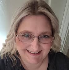 What is the address of the home with a large light display