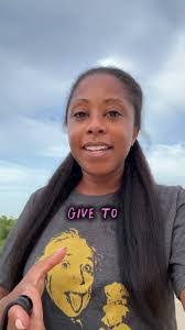 Yolanda Russell's Instagram, Twitter & Facebook