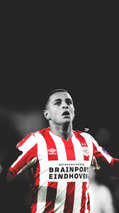 En ook mohamed ihattaren liet zich in de slotfase gelden. Tf Sport Edit On Twitter Ihattaren Wallpaper Requested By Fzmab Ihattaren Psv