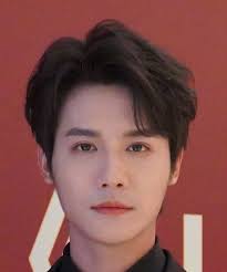 Zheng Ye Cheng (郑业成)