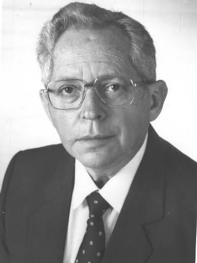 13 de julho marca o centenário de nascimento do saudoso Dr. Alcenor Almeida,  médico pioneiro e um dos maiores nomes da saúde piauiense. Visionário,  dedicou sua vida à luta contra o câncer