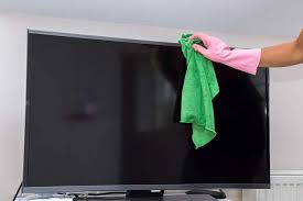 With a clean flat screen tv, you can finally sit back and enjoy crystal clear shows and movies, as good as the day you bought it. How To Properly Clean A Tv Screen The Do S And Don Ts The Home Theater Diy
