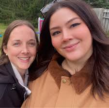 Does twilight have modern day fairy tale parallels?