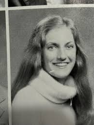 Looking for Suzanne Richardson that went to CGHS class of 1974, then went 