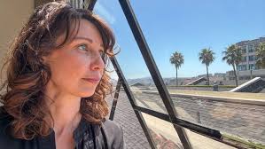 Congratulations to graduate student Jodi Cote, who is a semi-finalist in  the U of A Images of Research competition! Her beautiful and thoughtful  photo is titled Paternal Postpartum Depression. View all of