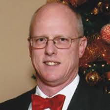 Michael Konen (@emmjaykay)