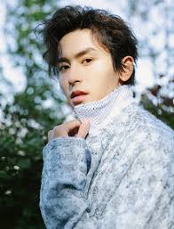Zhang zhehan is the most watched actor of the year in the 2021 weibo movie awards ceremony. Zhang Zhehan Shares Dramapotatoe C Drama News And More Facebook