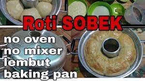 Lapisi loyang dengan kertas roti dan lumuri sedikit mentega. Resep Roti Sobek Versi Tanpa Mixer Tanpa Oven Roti Sobek Baking Pan By Mama Tristan Youtube