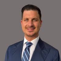 200+ perfiles de «Mallozzi»