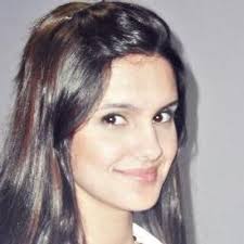 Fernanda Gomes (@_FeeGomes)