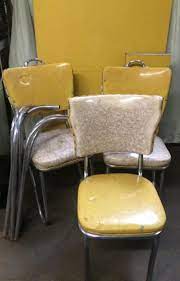 Seems like accro grabbed up a bunch when it was discontinued and still can put it on their tables. Lot 1950s Chrome Ice Formica Kitchen Table Chairs With Leaf Yellow