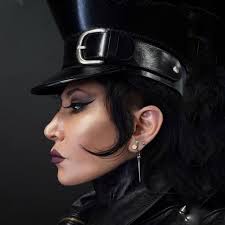 Lizz Lopez's Instagram, Twitter & Facebook