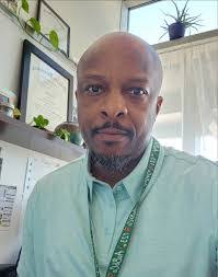 Lashonda Mack's Instagram, Twitter & Facebook