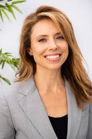 Inspirational Women in STEM and Tech: Sandy Marshall of Project Scientist  On The 5 Leadership Lessons She Learned From Her Experience