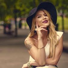 Laura Vanegas – Americas Top Model Academy