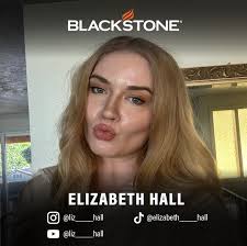 MEET THE CREW Meet Elizabeth (Liz) Hall — making healthy griddle cooking  effortless and delicious! 🍳💪 Liz used to hate cooking — until her in-laws  gifted her a Blackstone Griddle. Suddenly, she