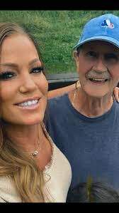 Alyssa Riggins's Instagram, Twitter & Facebook