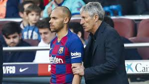 A braithwaite is a seclude person, often only venturing into sunlight when urged on by family and friends. Quique Setien Hails Outstanding Martin Braithwaite Debut Makes Lionel Messi Admission 90min