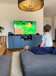 This is .wie man ein bett stapelt. by florian hilbert on vimeo, the home for high quality videos and the people who love them. April 2020 Rabensalat