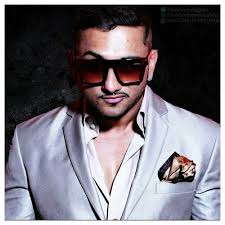 Hirdesh singh (born 15 march 1983), known professionally as yo yo honey singh or simply honey singh, is an indian music producer, composer, rapper, pop singer, lyricist and a film actor.he started out in 2003 as a session and recording artist, and became a bhangra and hip hop music producer. Yo Yo Honey Singh Songs Download Free Online Songs Jiosaavn