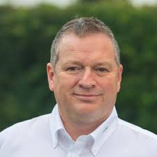 Insightful visit to No11 yesterday ahead of the UK EU Summit, joining a  group of businesses and investors for a breakfast reception with Rt Hon  Rachel Reeves.