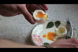 Eisschollen kannst du mit einem weichen und flexiblen eiskratzer entfernen. Video Weiche Eier Kochen So Geht S