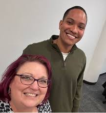 Dorothy Loggins's Instagram, Twitter & Facebook