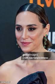 Amanda Sans attends 'Oso' premiere during the 68th San Sebastian... News  Photo