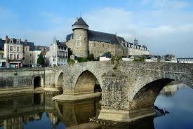 Découvrez en un clic toutes nos annonces emploi à pourvoir rapidement sur laval agglomération : Old Laval Chateau Chateau De Laval Laval S Castle Laval Traveller Reviews Tripadvisor