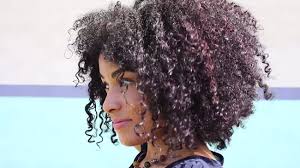 This is because henna molecules bind to the keratin in the hair, creating plumpness of individual strands. 7 Reasons To Try A Henna Treatment Now Naturallycurly Com