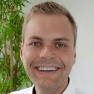 40+ "Chris Ahlers" profiles