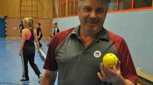 Pickleball bay is complete hub for pickleball game lover we collect and share with you best buying guides complete guide to play and reviews of different product. Pickleball Auf Dem Vormarsch Lokalsport