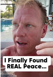 Ever wake up Sunday already dreading Monday? 😩 That used to be me—anx...