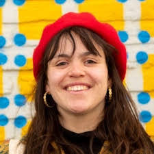 Anna Heredia's Instagram, Twitter & Facebook