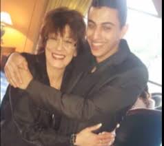 حسن الرداد يتذكر والدته بكلمات مؤثرة ~|| آلـتَـــkـــرِيِمْ آليَوْمِـــيْ ،, 2o21 / 11 / 11 ,، مبرووك للجميعــــے. Ø³Ù…Ø§Ø­ Ø£Ù†ÙˆØ± ØªØ­ØªÙÙ„ Ø¨Ø¹ÙŠØ¯ Ù…ÙŠÙ„Ø§Ø¯ Ø§Ø¨Ù†Ù‡Ø§ ÙÙ† Ø¬Ø±ÙŠØ¯Ø© Ø§Ù„Ø²Ù…Ø§Ù†