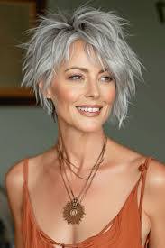 Donna Voisin's Instagram, Twitter & Facebook