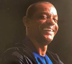 Robert Jiménez electo al Pabellón de la Fama