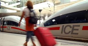 Reisen Mit Hund Und Katze In Der Bahn Db Inside Bahn