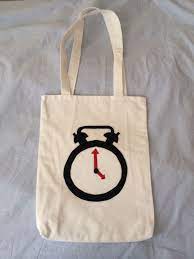 umay kumas canta cloth bags panosundaki pin