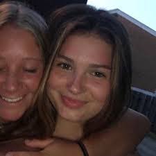 Renee Ison's Instagram, Twitter & Facebook