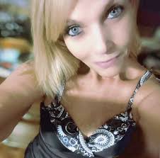 Rick Thomas Askey, age 58, of Red Oak, Iowa, passed away Wednesday,  September 27, 2023, at the Montgomery County Memorial Hospital. Rick was  born August 27, 1965, in Red Oak, Iowa, the