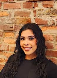 Maria Bayron's Instagram, Twitter & Facebook