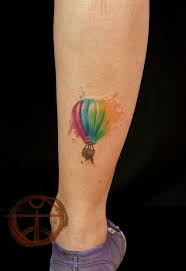 Boun loves to create large scale pieces and is famous for his brilliant and unique tattoos. Top 10 Famous Small Size Watercolor Tattoos Realistic Art Fashion Design Trend Balloon Tattoo Hot Air Balloon Tattoo Air Balloon Tattoo