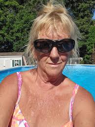 I'm reaching the stage where I do not care what anyone thinks about my art  and I absolutely love it.💎😍🫶🏻